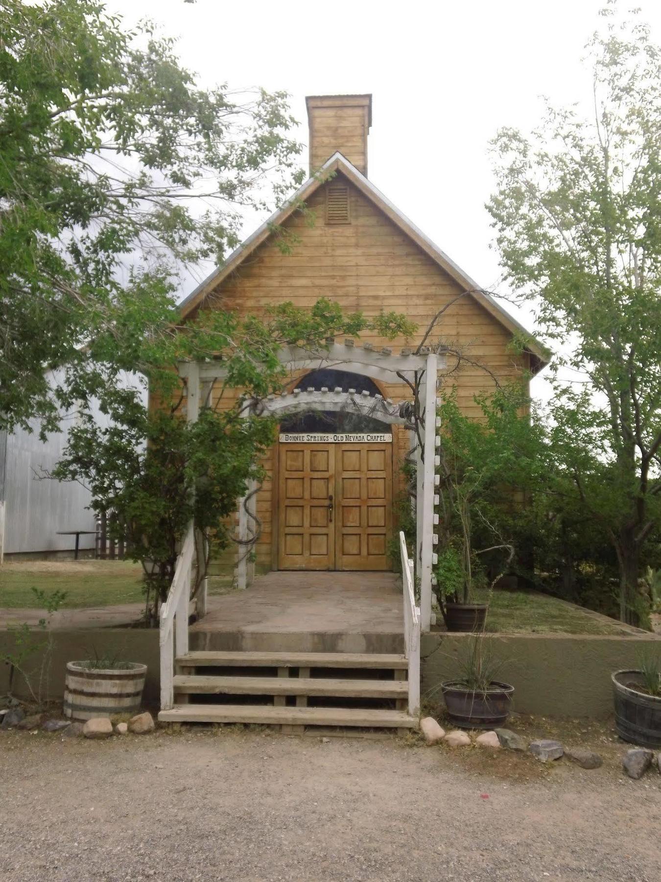 Blue Diamond Bonnie Springs Ranch Motel מראה חיצוני תמונה