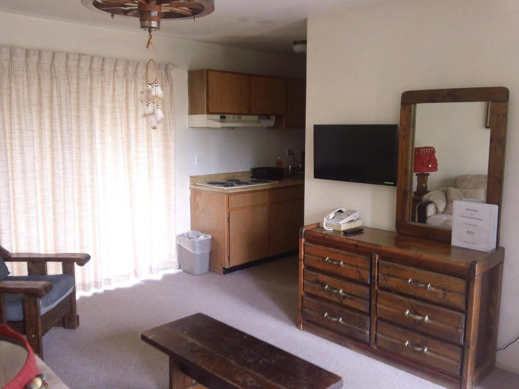 Blue Diamond Bonnie Springs Ranch Motel מראה חיצוני תמונה